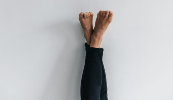 6 Benefits of Legs Up the Wall Pose
