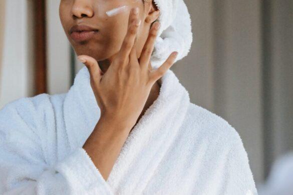 Get Rid of Blackheads: Try Out This Mask!